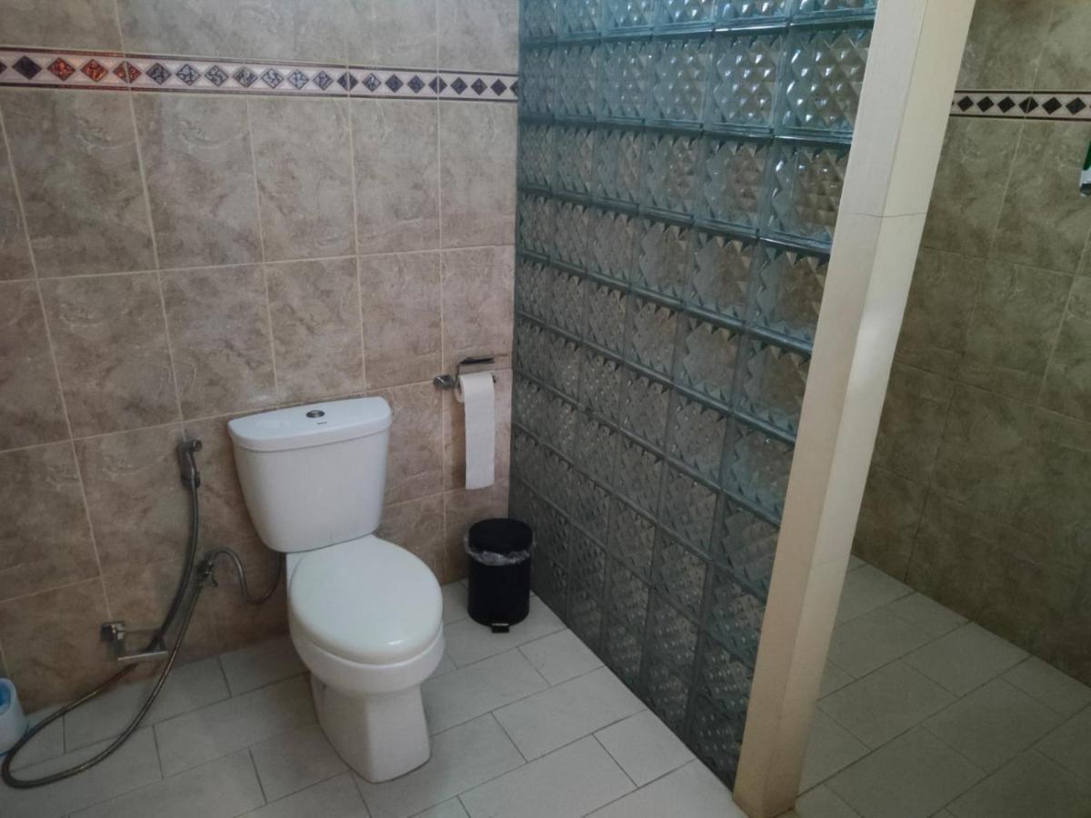 Rosseno Villa Джокьякарта Экстерьер фото
